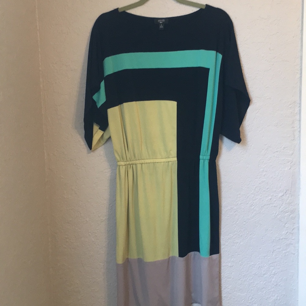 Navy Color-block Dress